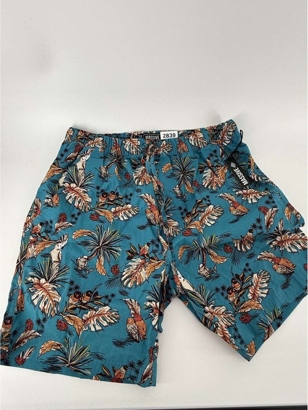 Men’s Massive Shorts Medium Blue Tropical Bird Print Elastic Waist NWT